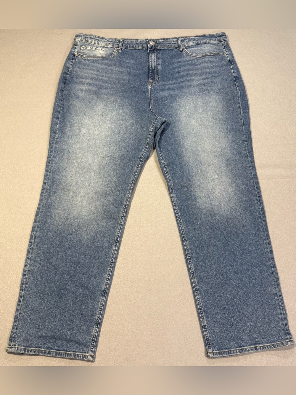 NWT Torrid High Rise Straight Leg Jeans Classic Denim Tall Size 26T Plus